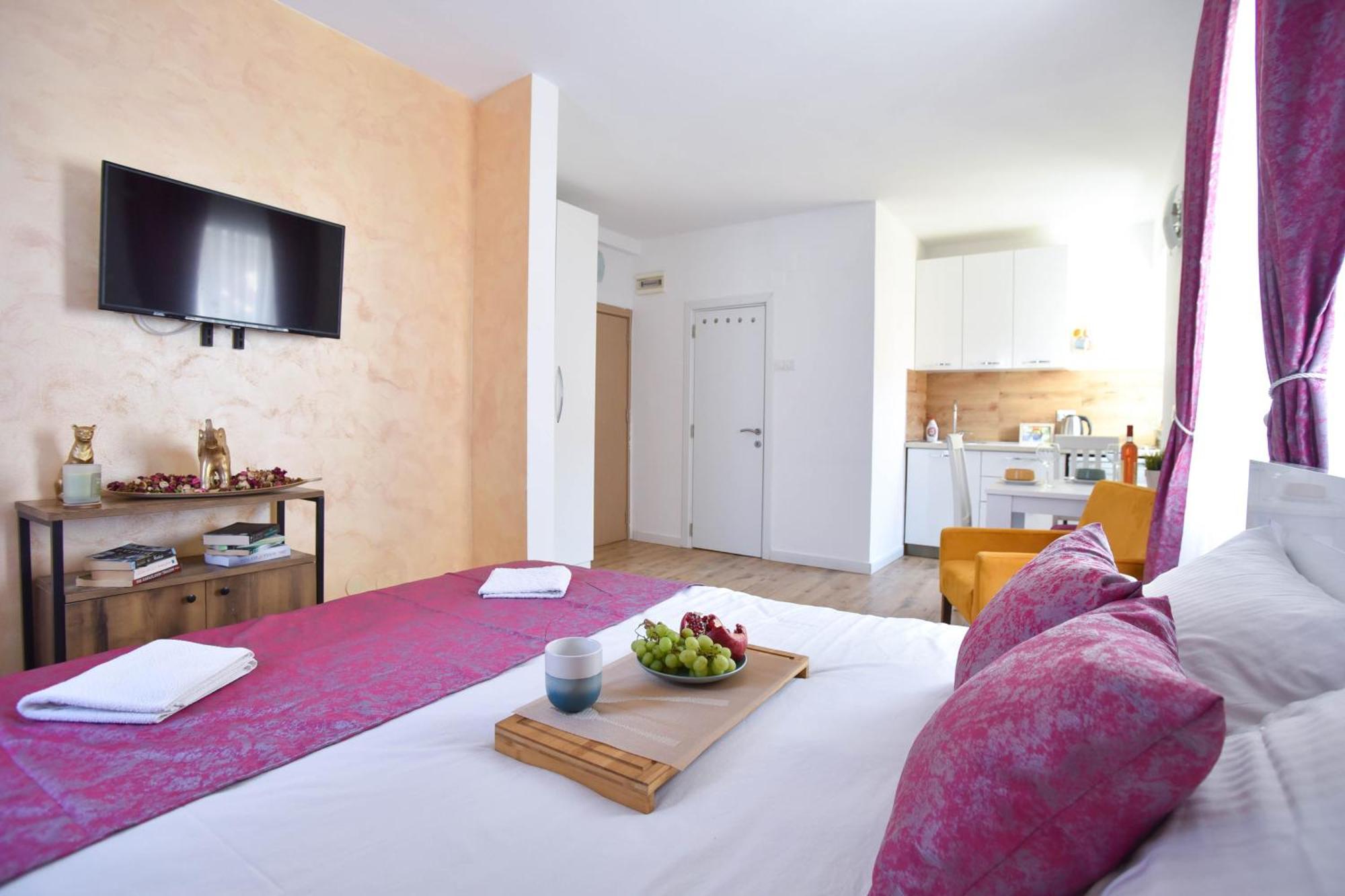 Royal Garden Apartments & Gastronomy Budva Exterior foto